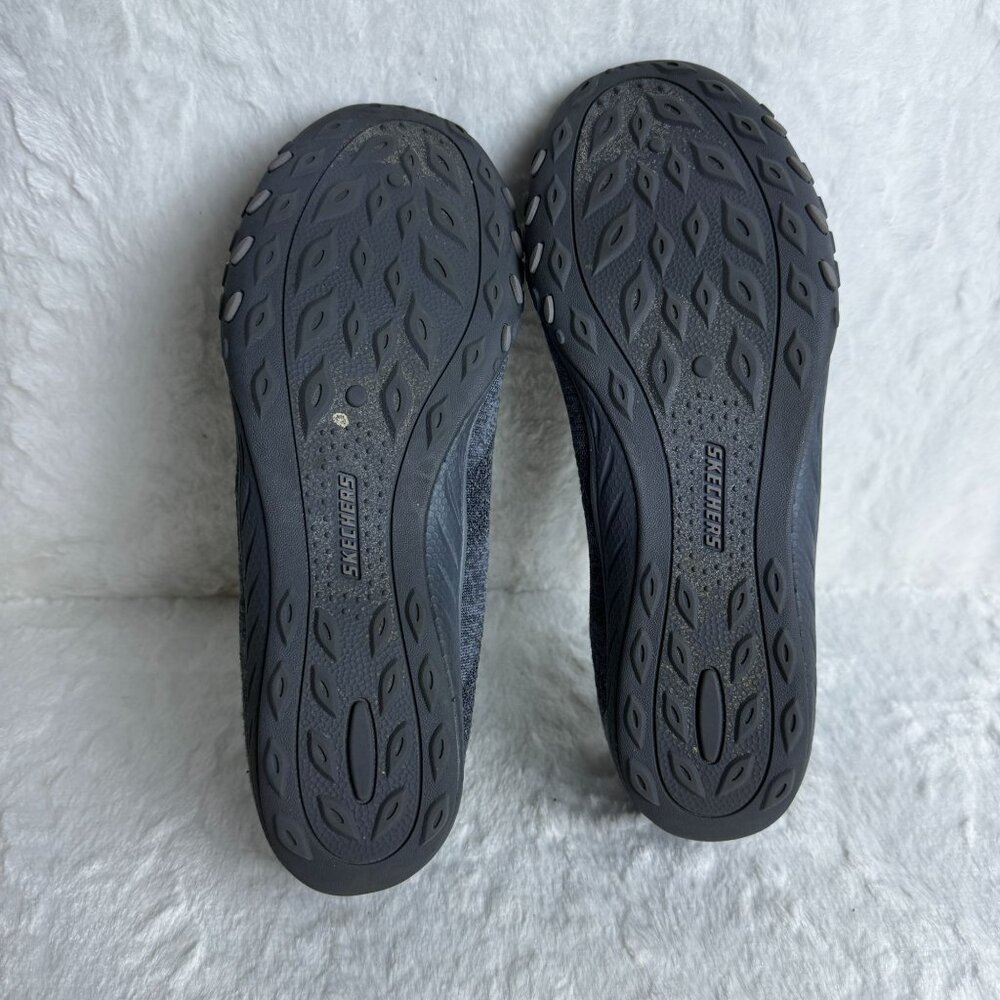 Skechers Relaxed Fit Air Cooled Memory Foam Opportuknity Casual Sneakers - Picture 3 of 7